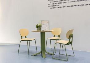 餐桌椅闪耀广州家博会创新设计摘双奖！CQ9电子最新网站三朗FINN系列(图2)